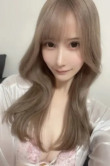 綾瀬れい(ELTERAS TOKYO - エルテラス -)の公式プロフィール写真