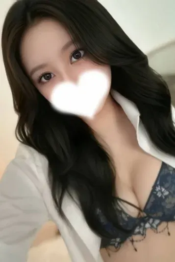 月乃みいな(Pershia)の公式プロフィール写真
