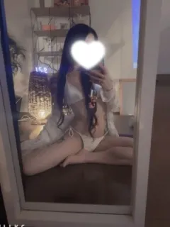 朝霧 れい
