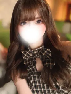 朝比奈れいら