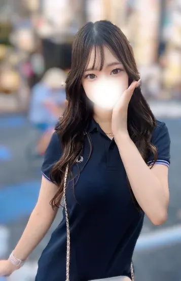 愛沢ゆあ(THE SILHOUETTE)の公式プロフィール写真