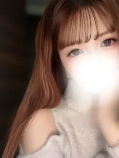 三田あいな