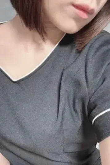 マナ(LAVION)の公式プロフィール写真