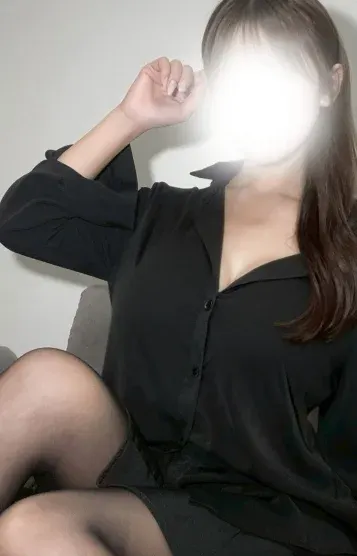 美莉久喜(Mrs.淋しい熱帯魚)の公式プロフィール写真