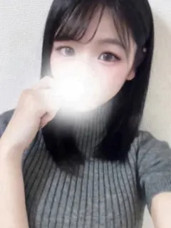 成宮みみ