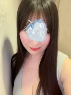 椎名 もも