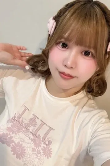 桃瀬さん(でぃーぷ学院)の公式プロフィール写真