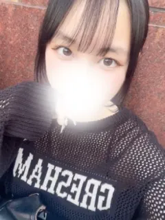 真田えれな