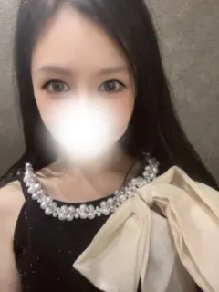 椿めいな