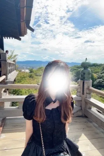 綾瀬ふゆ(Aroma Luminous-ルミナス-)の公式プロフィール写真