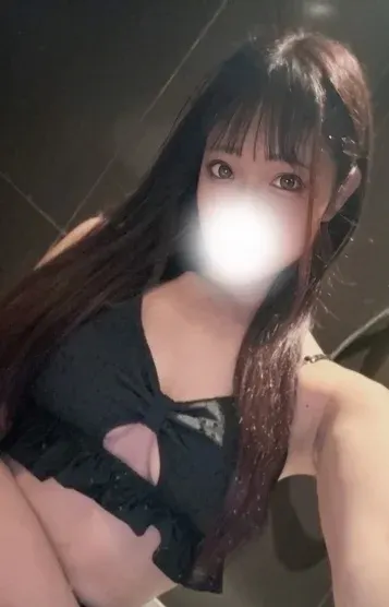 成海まな(Aroma Luminous-ルミナス-)の公式プロフィール写真