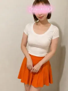 川村りな