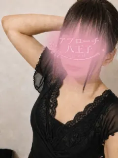 伏見りょう