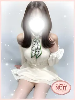 立花ひな