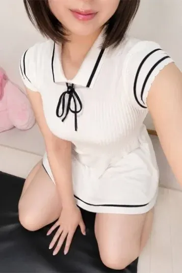 梨理(Tight&Flare)の公式プロフィール写真