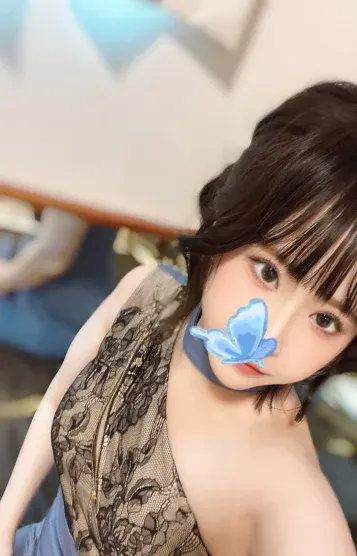 まゆ(Flora Tokyo)の公式プロフィール写真