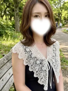 三井 ゆりか