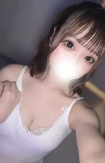 綾瀬りな(エルドラド 溝の口)の公式プロフィール写真
