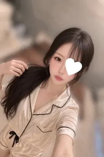 めい(Lustia-ラスティア)の公式プロフィール写真
