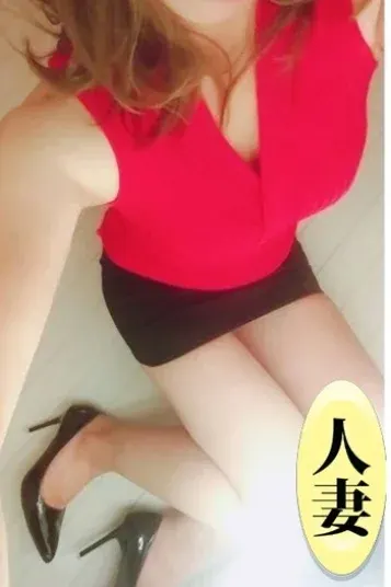 利澤れな(聖なる人妻)の公式プロフィール写真