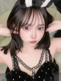 湊うみ