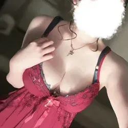 しずく(Tiara~ティアラ~)の公式プロフィール写真