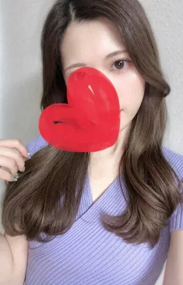 ももな(KITSUNE)の公式プロフィール写真