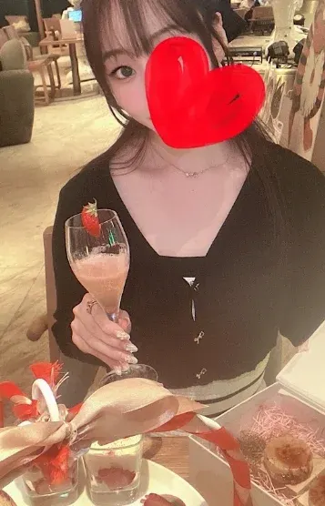 あやね(KITSUNE)の公式プロフィール写真