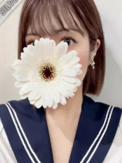 ゆりあ