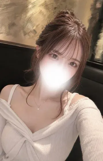 ひな(RedRibbon(レッドリボン)恵比寿・中目黒)の公式プロフィール写真
