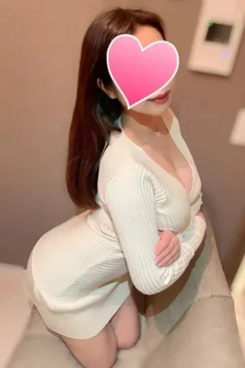 羽鳥ゆうこ(Aroma Emerald〜アロマエメラルド〜恵比寿ルーム)の公式プロフィール写真