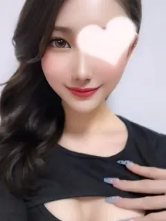 星奈 しおん