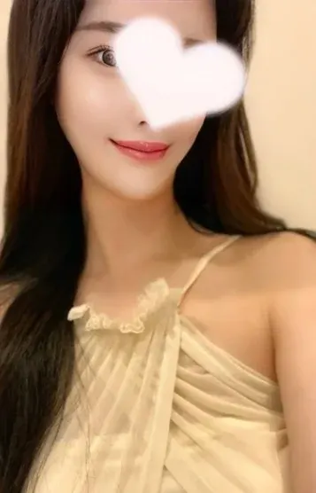真白 ゆな(麻布十番 Carinna〜カリナ〜)の公式プロフィール写真