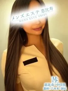 小泉ゆゆ