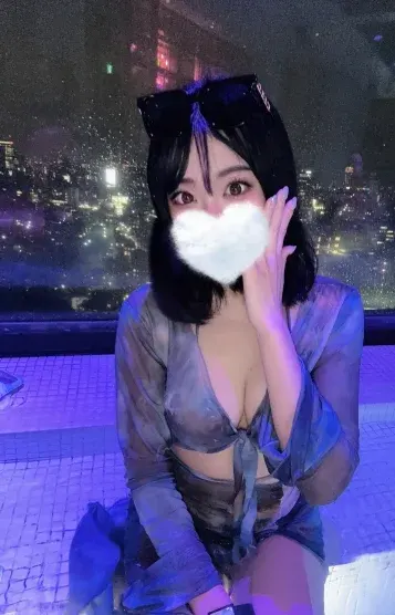 ひな(ホールインワン 綱島)の公式プロフィール写真