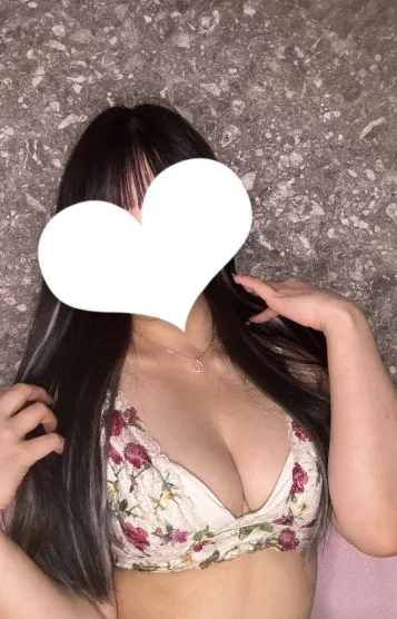 かれん(RedRibbon(レッドリボン)越谷)の公式プロフィール写真