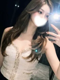 水琴ゆいな