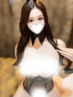 白石みぃな