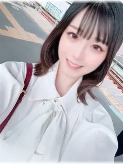 堀北もえか