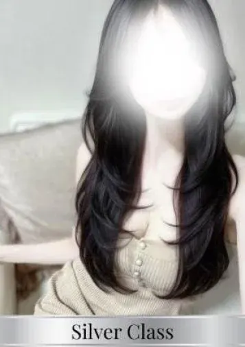 はな(ylissia group (イリシアグループ))の公式プロフィール写真