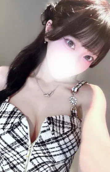 モカ(AROMA QUEEN)の公式プロフィール写真