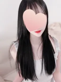 椎名かれん