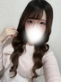 つきな