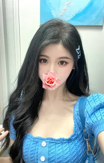 ゆかり(美少女)の公式プロフィール写真