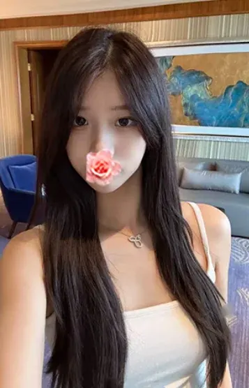 はるな(美少女)の公式プロフィール写真
