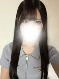 望月ゆあ
