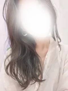 影山まゆか