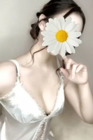 みくも(美MB)の公式プロフィール写真