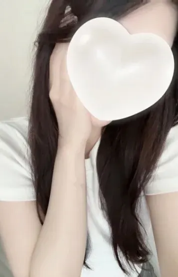 叶なつき(Aroma chelone (ケローネ))の公式プロフィール写真