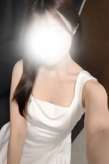 西園ほたる(Belle Lily)の公式プロフィール写真